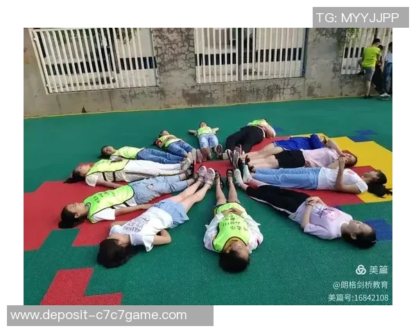 重庆幼儿足球培训助力孩子成长培养团队精神与运动能力的理想选择